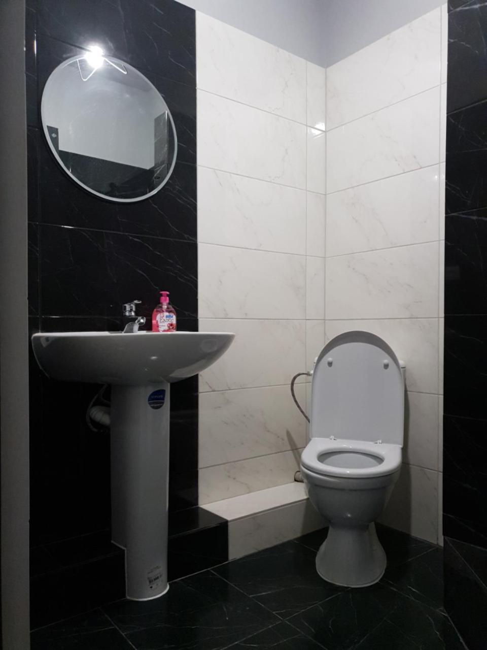 Travel Station Apartment Ivano-Frankivsk Exterior photo