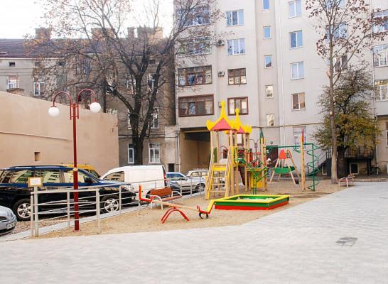 Travel Station Apartment Ivano-Frankivsk Exterior photo
